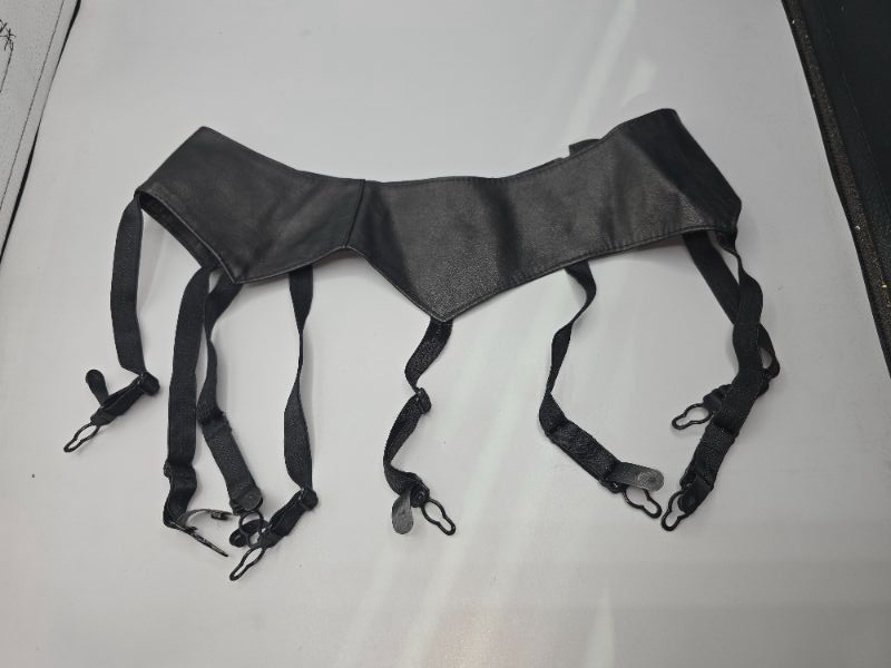 Photo 1 of Allure One Size Garter