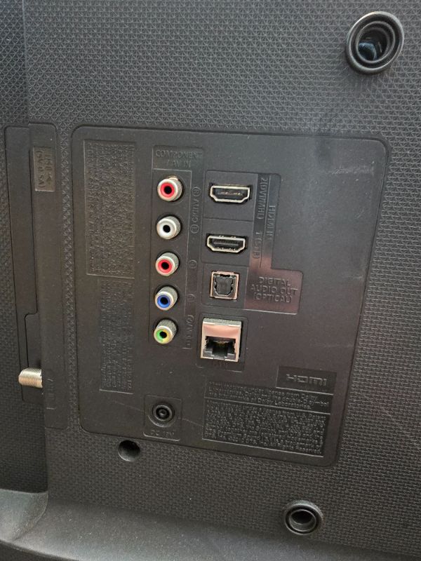 Photo 1 of 32" Class J525D Full LED Smart TV - Motion Rate 60, Wide Color Enhancer, smart Apps, screen Mirroring, Full Browser, Wifi, DTS Premium Sound 5.1, Eco Sensor