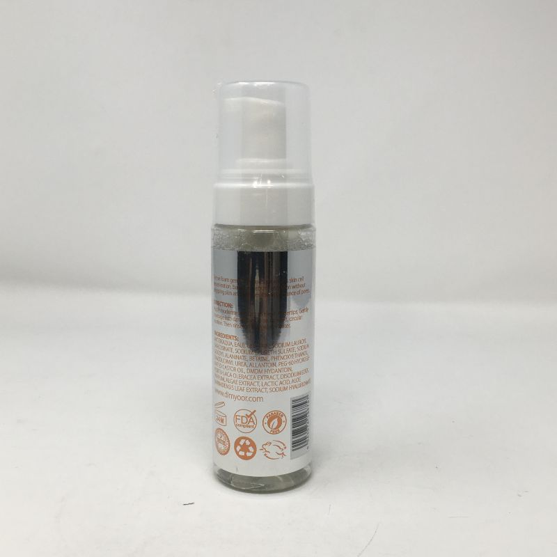 Photo 1 of Facial Cleansing Mouse Gently Cleanses Promotes Skin Cell Regeneration Balances Sebum Secretion Without Stripping Skin and Reduces Appearance of Pores New 