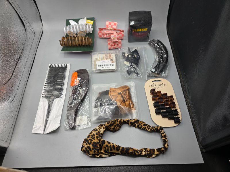 Photo 1 of 11pc Hair Accessories 