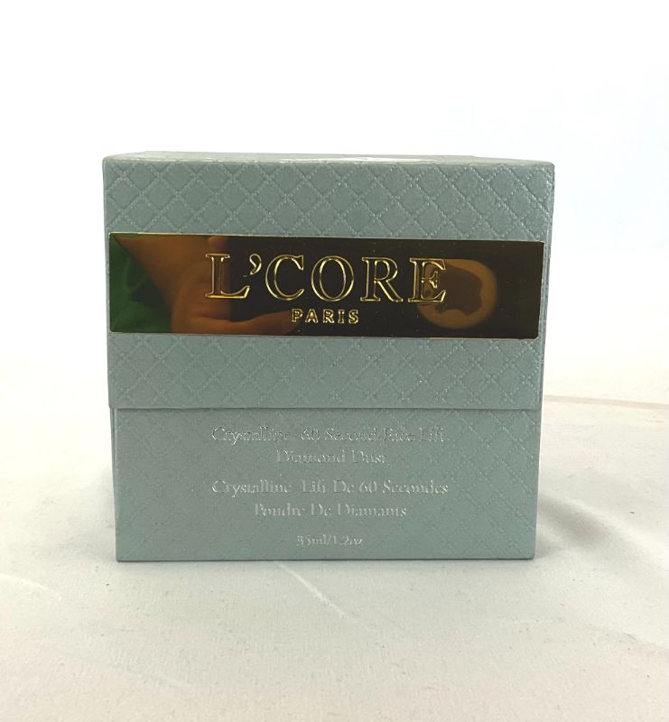 Photo 1 of 60 Second Face Lift Diamond Infused for Deeper Absorption of Anti Aging Ingredients Fights Effects of Ageing and Stress High Potency Tightens and Lifts Blur Imperfection Flawless Complexion New 