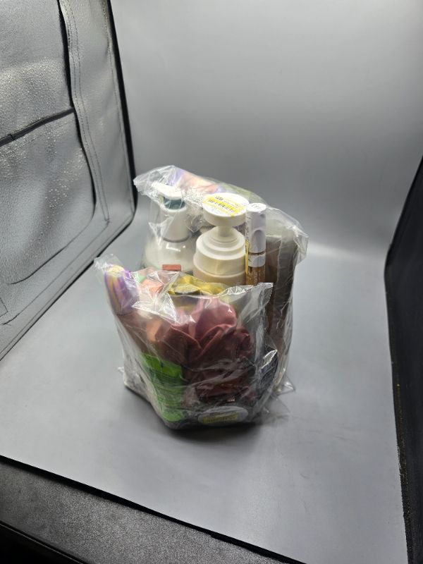 Photo 1 of 38 New, Dissipated & Returned Beauty Items 