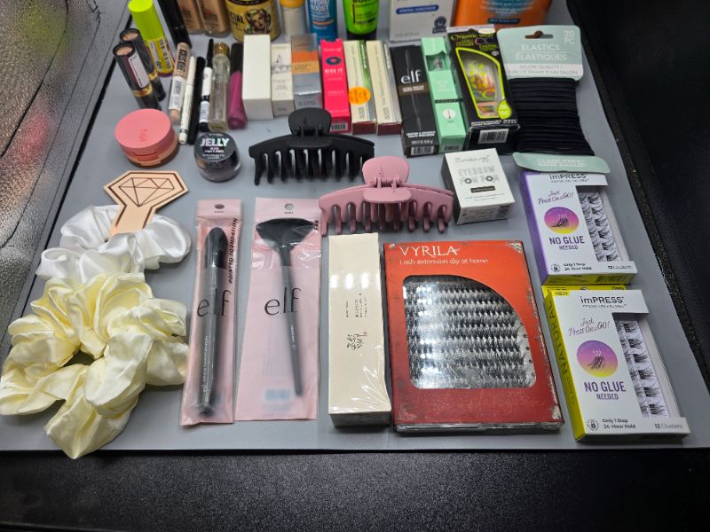Photo 1 of 41 New, Dissipated & Returned Beauty Items 
