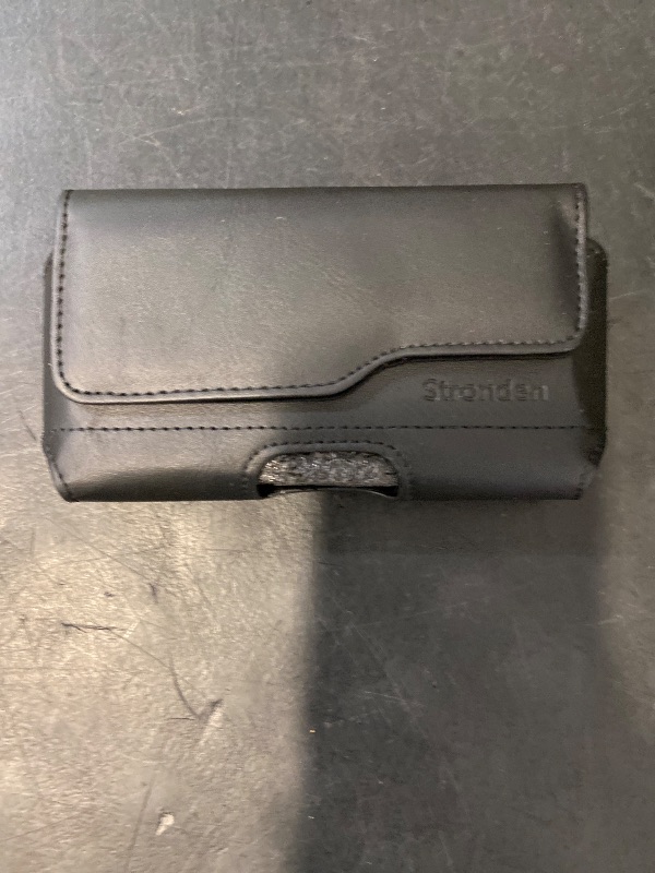 Photo 1 of Holster for iPhone 17 Pro, 17, 16, 16 Pro, 16e, 15, 15 Pro, 14, 14 Pro, 13, 13 Pro, 12, 12 Pro, 11, XR - Leather Belt Case Pouch (Fits Otterbox Commuter Case on)