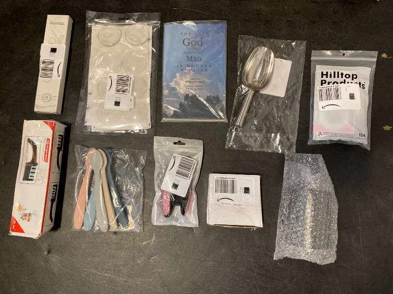 Photo 1 of 10 Miscellaneous items 