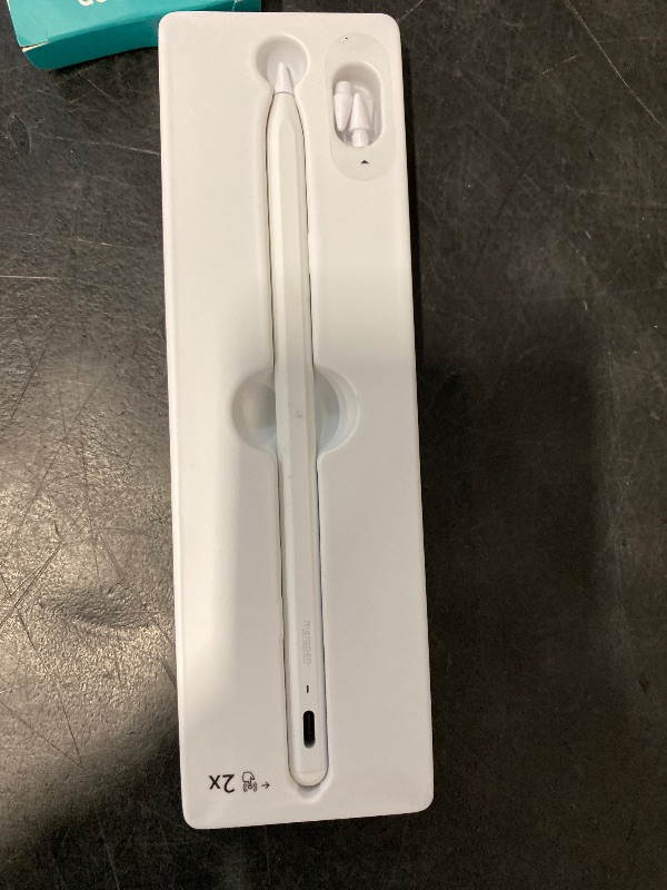 Photo 1 of Metapen Pencil A8 for Apple iPad 2018-2025, (2X Faster Charge), Tilt Sensitivity, Pixel Precision, Stylus Pen for iPad 11/10/9/8/7/6th Gen, Pro 12.9/11/13-inch M4, Air 3/4/5/M2/M3, Mini 5/6th, White