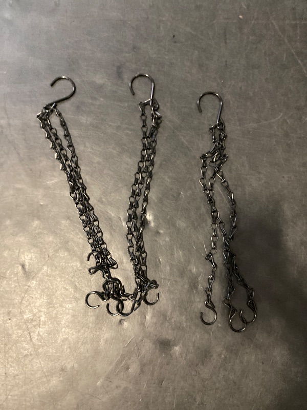 Photo 1 of Hanging Baskets Chains 23 Inches 4 Leads Hanging Chains Flower Pot Hanger Replacement Plant Hangers for Planters and Lanterns, Pack of 3 (4 Legs)