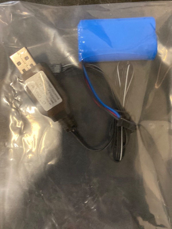 Photo 1 of Rechargeable Lithium Battery 500mAh 6.4V JST+SM3P Plug for WLTOYS 18401 18402 RC Car Household Electric Appliances Lighting Equipment with USB Charging Cable