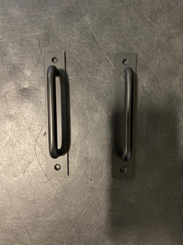 Photo 1 of Piutouyar 2 Pack Aluminum Alloy Sliding Barn Door Handle, 128mm / 5 Inch Hole Center Gate Door Handle, Closet Door Pulls with Plate for Kitchen, Cabinet, Bathroom, Closet, 5.9 Inch Long Black