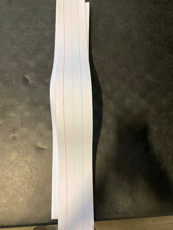 Photo 1 of Operitacx 50pcs Ruled Sentence Strips Double-Sided Writing Strips for Classroom Lined Practice Cards for Handwriting for Teachers and Boys and Girls