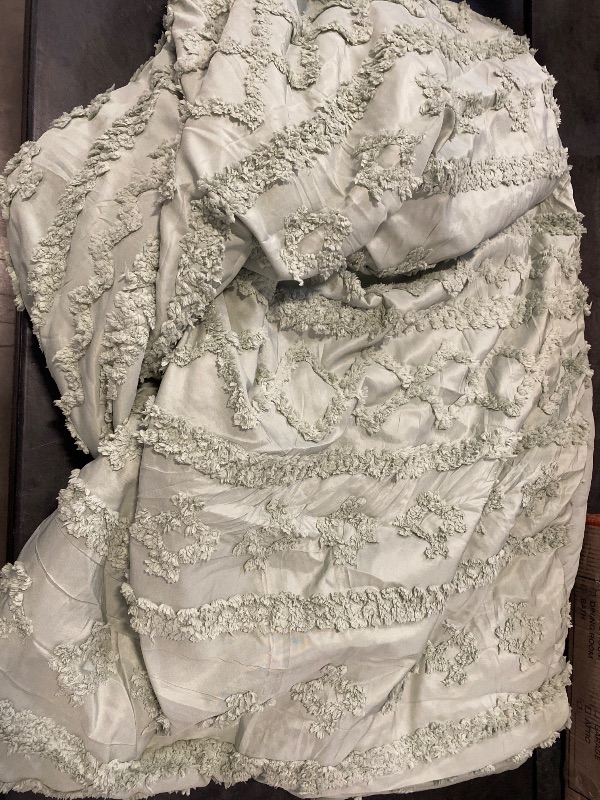 Photo 1 of Oli Anderson Mist Sage Queen Comforter Set Tufted Bedding Set Queen 3 Pieces, Boho Shabby Chic Comforter with 2 Pillowcases (Mist Sage,Queen)