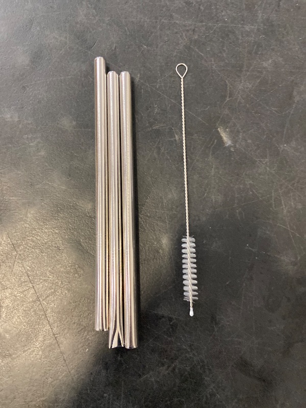 Photo 1 of Metal Straw Replacement for Owala Water Bottle 24 oz 32 oz Accessories, With 2 Straw Cleaner, Reusable Stainless Steel Straws Compatible With Owala Water Bottle - 4pcs