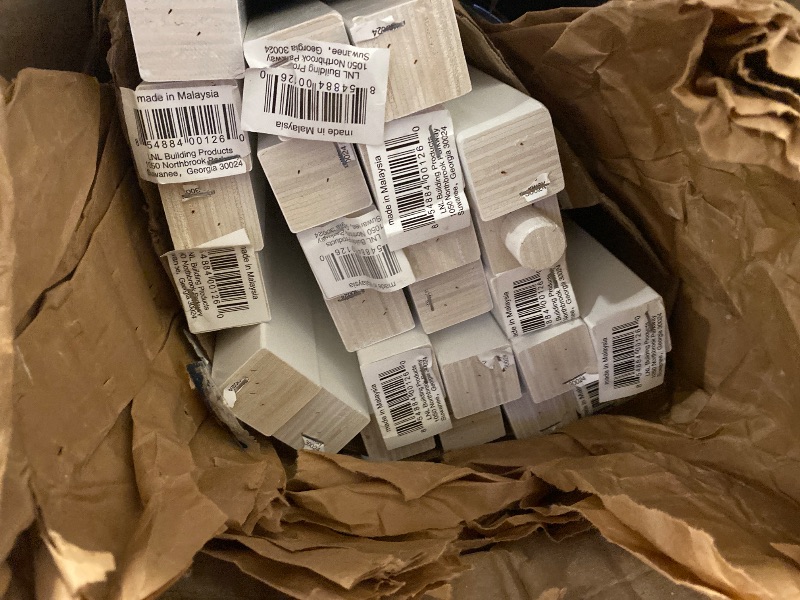 Photo 1 of 25 Ct. 41 in. x 1.1/4 in. Stair Parts 5060 Primed Full Square Craftsman Wood Baluster for Stair Remodel