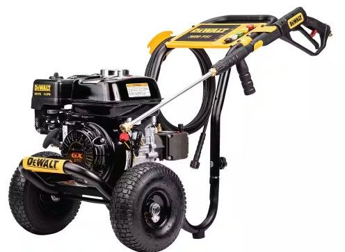 Photo 1 of 3600 PSI 2.5 GPM Cold Water Gas Professional Pressure Washer with HONDA GX200 Engine