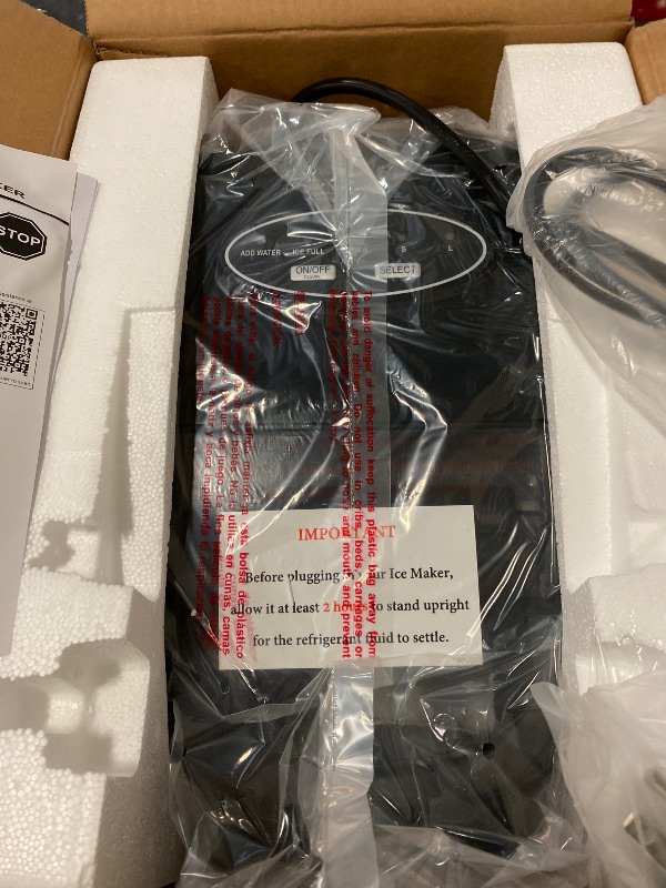 Photo 1 of Ice Makers Countertop with Handle, 2 Sizes of Ice, 9 Bullet Ice Cubes in 6 Mins, 26Lbs/24H, Portable Ice Maker with Self-Cleaning, Ice Machine for Home&Kitchen&Office&Party