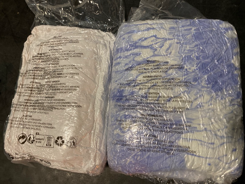 Photo 1 of (Q) ChiXpace Dual Layer 4 Inch Memory Foam Mattress Topper Queen - 2 Inch Gel Memory Foam and 2 Inch Pillow Top Mattress Pad, 7-Zone Egg Crate Mattress Topper