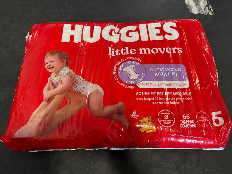 Photo 1 of Huggies Little Movers Baby Diapers, Size 5, 66 count 