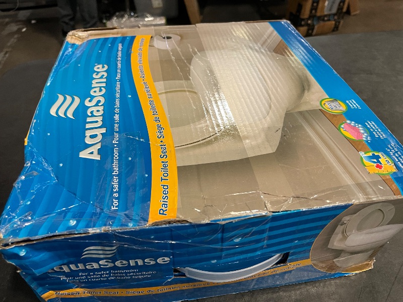 Photo 1 of 770-610 4 Inch Portable Raised Toilet Seat Riser, Elevated Toilet Seat for Seniors

