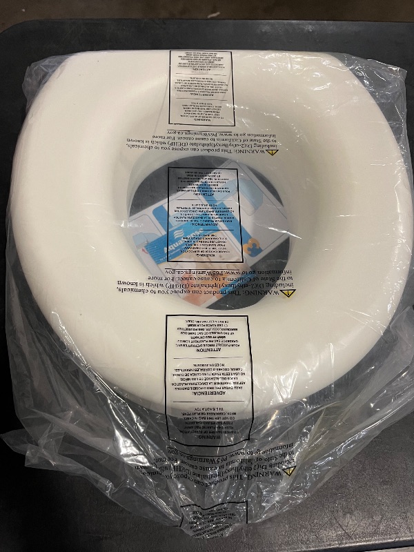 Photo 1 of 770-610 4 Inch Portable Raised Toilet Seat Riser, Elevated Toilet Seat for Seniors
