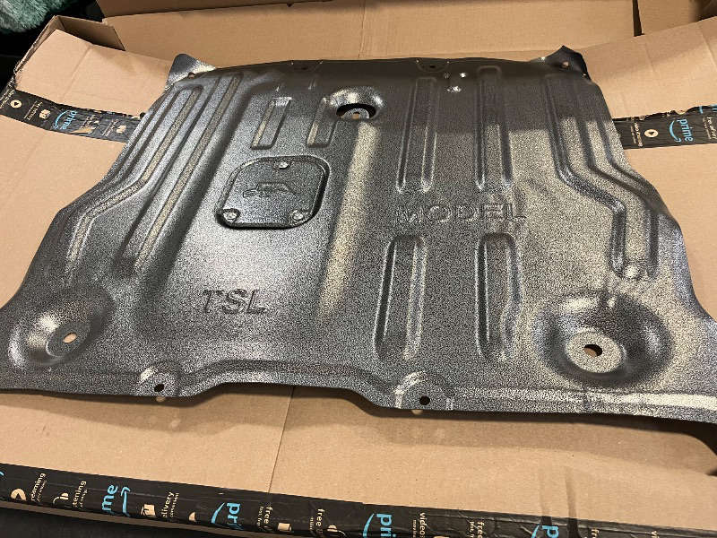 Photo 1 of Engine Protection Plate?Engine Guards?Manganese Steel Engine Protection Device Accessories?Compatible For Tesla Model 3(Alloy before)
