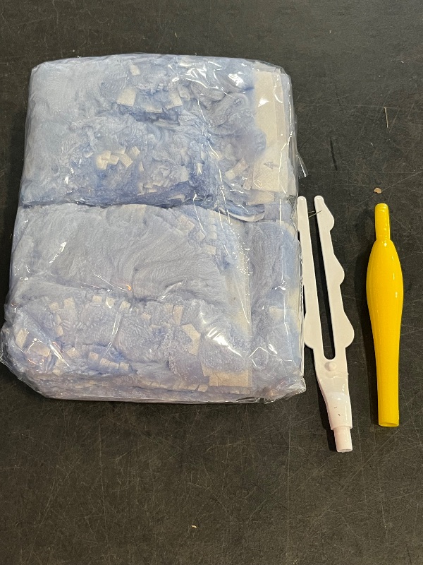 Photo 1 of Heavy Duty Duster Refills for Swiffer Duster, 20 Count Duster Refills with 1 Handle, Multisurface 360° Dusters with 4X Microfibers, Unscented Disposable Dusters for Cleaning (Blue)