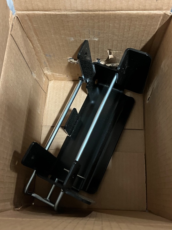 Photo 1 of John Deere 42in Twin Bagger for 100 Series Tractor