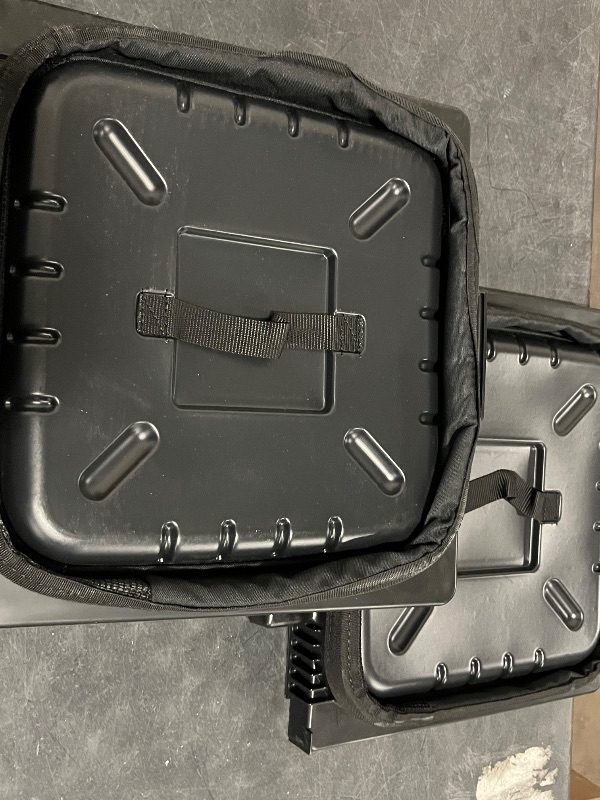 Photo 1 of John Deere 42in Twin Bagger for 100 Series Tractor