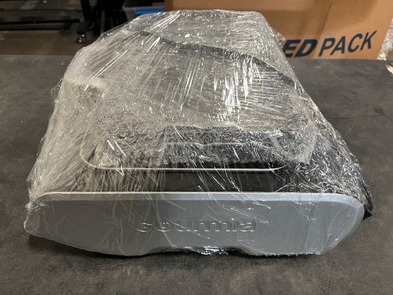 Photo 1 of Gourmia Smokeless Indoor Grill & Air Fryer raclette grill with Smoke Extracting Technology Extra-Large Nonstick Cooking electric grill indoor Korean BBQ Style 6 Quart FoodStation™