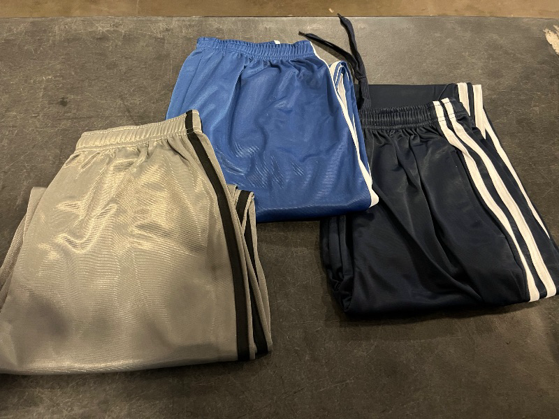 Photo 1 of 11-12Y 3 Pack Boys' Fleece-Lined Open Bottom Sweatpants Boys Athletic Active Jogger Pants with Pockets and Drawstring