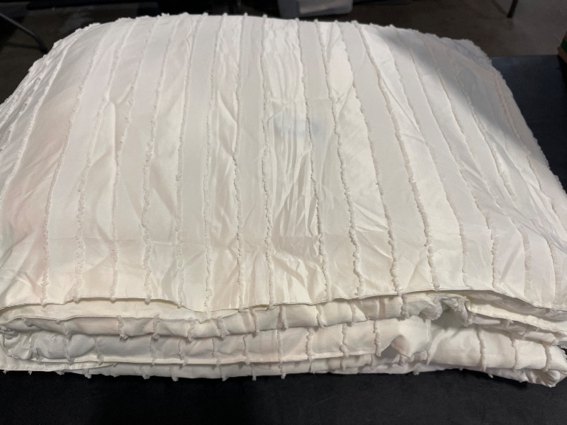 Photo 1 of JELLYMONI Duvet Cover Queen Size Bright White - 3PCS Boho Striped Duvet Cover Set Polyester Tufted Bohemian Textured Comforter Cover 90×90in and 2 Pillowcases
