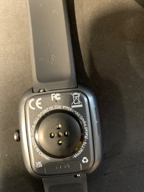 Photo 1 of *** SCREEN SCRATCHED*** Csasan Smart Watch for Men Women(Answer/Make Call), 1.91" HD Screen Smartwatch Heart Rate/Sleep/Steps Monitor, 100+ Sports Fitness Watch, IP68 Waterproof Activity Trackers for Android iOS Black