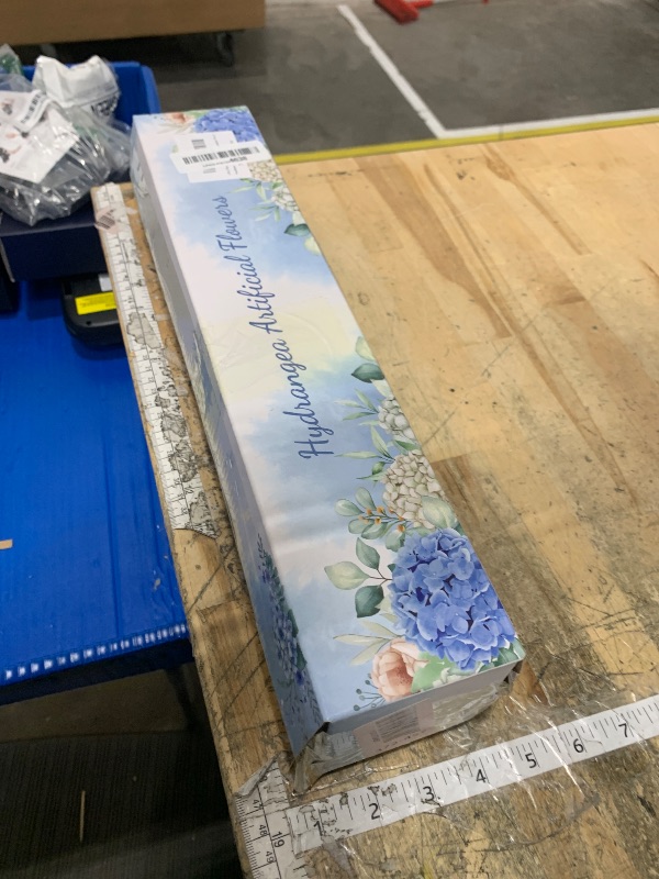 Photo 1 of 3 Pcs Real Touch Hydrangea Artificial Flowers, 21" Light Green Full Faux Hydrangea Flowers Latex Fake Flowers for Home Decor Party Floral Arrangements Wedding Bouquets Centerpieces Outdoor Decor