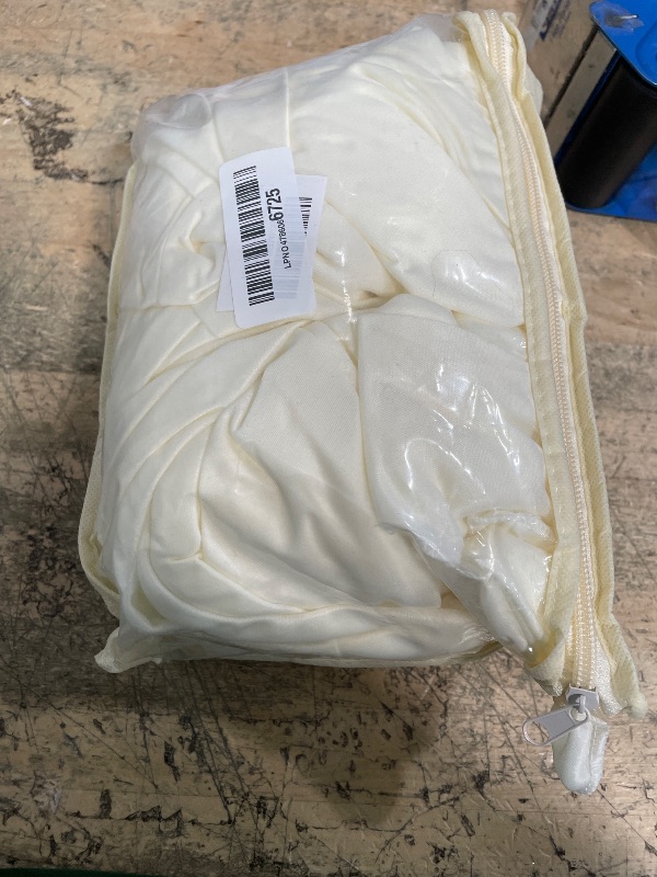 Photo 1 of 1 Pack Ivory Rectangle Table Clothes for 4 Foot Tables, Polyester Wrinkle Free Fitted Tablecloths 4ft Stretch Table Cover with Skirt for Wedding, Birthday, Parties, Trade Show, Craft Show