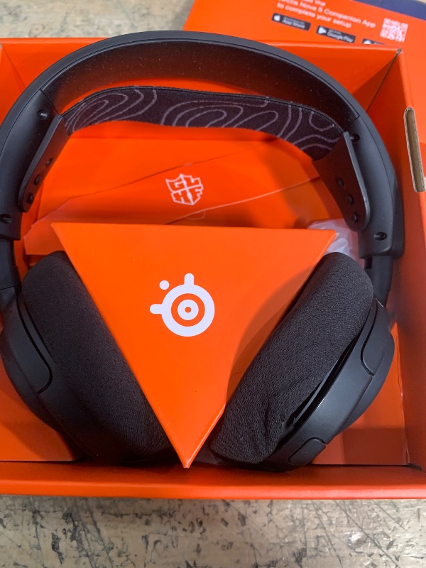 Photo 1 of ***MISSING USB C ADAPTER*** SteelSeries Arctis Nova 5 Wireless Multi-System Gaming Headset — Neodymium Magnetic Drivers — 100+ Audio Presets — 60 HR Battery — 2.4GHz or BT — ClearCast Gen2.X Mic — PC, PS5, PS4, Switch, Mobile