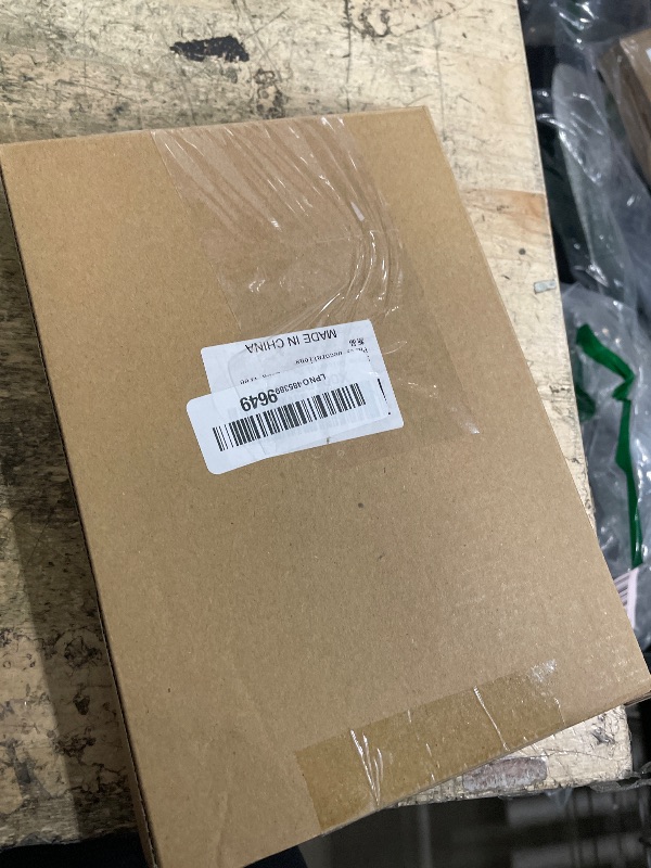 Photo 1 of 32pcs Christmas Decoration Crystal Ornaments - Iridescent Christmas Tree Ornaments Acrylic Snowflakes Drop Icicle Pendants Hanging Ornaments for Xmas Tree Winter Holiday Frozen Party Decorations