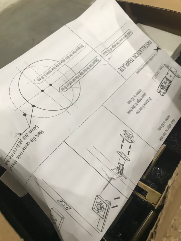 Photo 1 of *** PARTIAL SET *** YYTDZSW Door Handles Interior, Keyed Entry Door Knobs, Black Door Handle with Reversible Lever, 6 Pack Heavy Duty Door Lock Sets (Keyed Alike), Door Levers for Bedroom & Bathroom, Matte Black