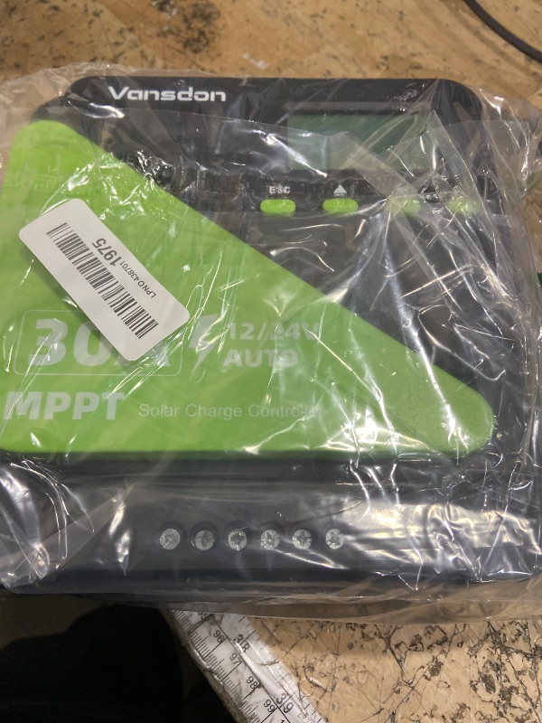 Photo 1 of 30A Solar Charge Controller 12V/24V MPPT Solar Charge Controller, Adjustable LCD with Timer, Dual USB Ports, for RV, Boat, Cabin, Off-Grid Systems, Compatible with FLD/LiFePO4/SLD/GEL/AGM