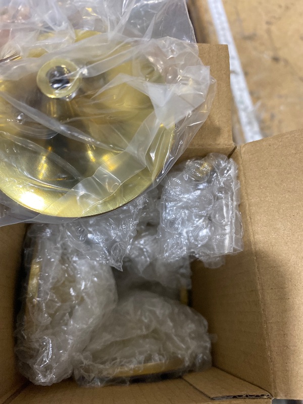 Photo 1 of 2 Sets(6 Pcs) Brass Gold Metal Taper Candle Holders Candlestick Holders, Vintage Modern Decorative Centerpiece Candlestick Holders for Table Mantel Wedding Housewarming Gift