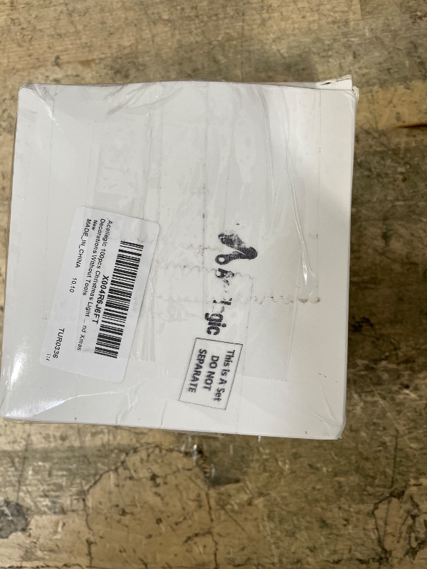 Photo 1 of 100pcs Christmas Light Suction Cups for Hang String, Small Suction Cup Clips Holders Clear Plastic 1.5 Lights Hooks for Window Glass Home Bathroom Kitchen Christmas Decoration - No Tools Required