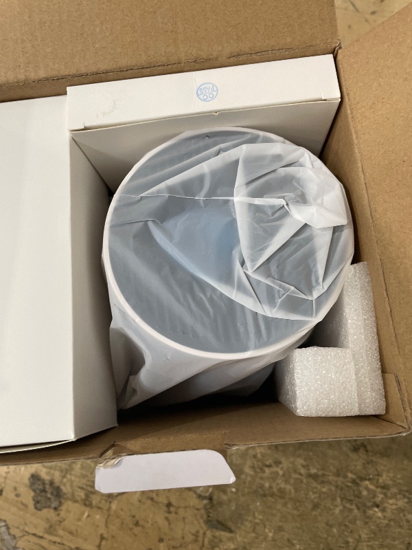 Photo 1 of [Electric Focus]Mini Portable Projector with 4K Support, Bluetooth 5.4 WIFI6, 5watt Sound Base Speaker, 260 ANSI, Android 11, 210° Rotation , Auto Keystone Correction Video Projector HY300 PLUS