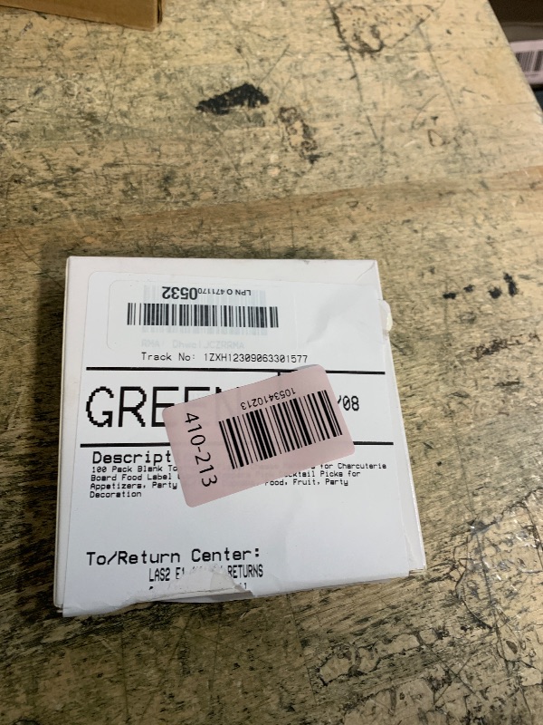 Photo 1 of [100 Pack] Blank Toothpick Flags, Cheese Markers for Charcuterie Board Food Label Cupcake Toppers Pick Cocktail Picks for Appetizers, Party Buffet, Cupcake, Food, Fruit, Party Decoration