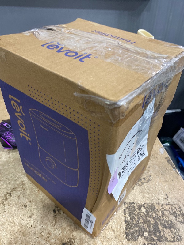 Photo 1 of ***scratches***LEVOIT Top Fill Humidifiers for Bedroom, 2.5L Tank for Large Room, Easy to Fill & Clean, 28dB Quiet Cool Mist Air Humidifier for Home Baby Nursery & Plants, Auto Shut-off for Safety, 25H