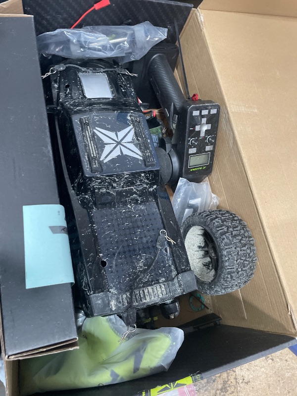 Photo 1 of *********VERY USED- MISSING THE BATTERY*****************
RIAARIO 1/10 Brushless RC Cars, Monster Truck, 50+ MPH, 4WD, Waterproof, Carbon Fiber, Black, Ages 8+