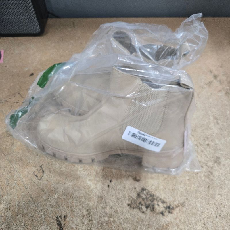 Photo 1 of ***HEAVILY USED/ DIRTY/ SCRATCHES*** Vepose Women's Beige Chelsea Ankle Boots Platform Elastic Slip on 936 Booties with Low Lug Sole Chunky Block Heel Size 8 (CJY936 Beige 08)