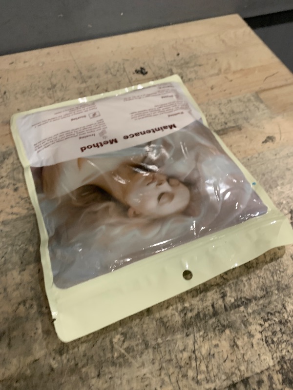 Photo 1 of 2 Pack 100% Pure Silk Pillowcase for Hair and Skin, Both Sides Mulberry Silk Pillowcases with Hidden Zipper, Cooling Pillowcase 19 Momme, 600 Thread Silk Pillow Cases Standard Size, Beige