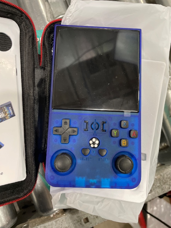 Photo 1 of ***MISSING CHARGER**R36MAX Retro Game Console,IPS Screen Retro Gaming Console,4000mAh Battery,Blue