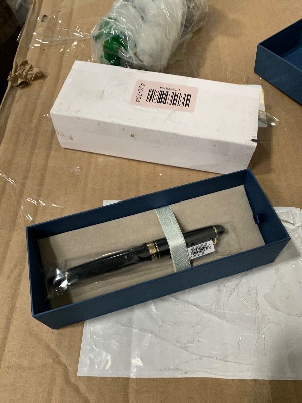 Photo 1 of ??????? Sailor 1911 Profit Casual Black & Gold Fountain Pen (Fine)