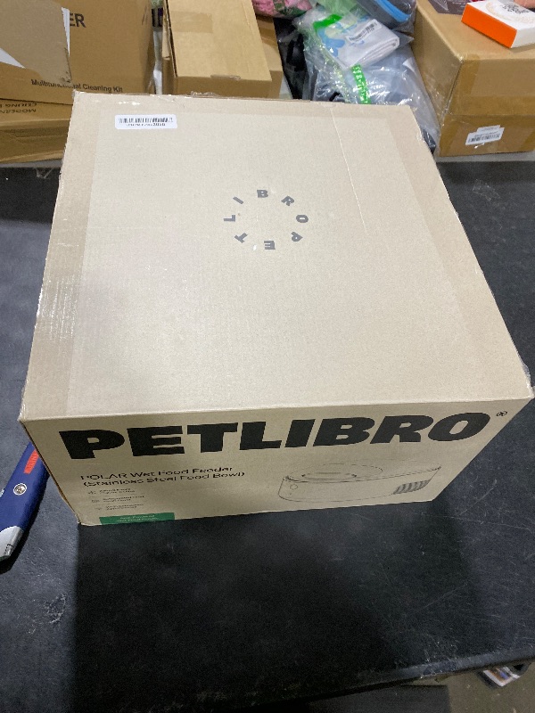 View 4 of PETLIBRO Automatic Cat Feeder Wet Food with Stainless Steel Bowl, Refrigerated Auto Cat Feeder with Semiconductor Cooling, 3 Fresh Meals for 3 Days, App-Controlled Pet Food Dispenser, Easy to Clean