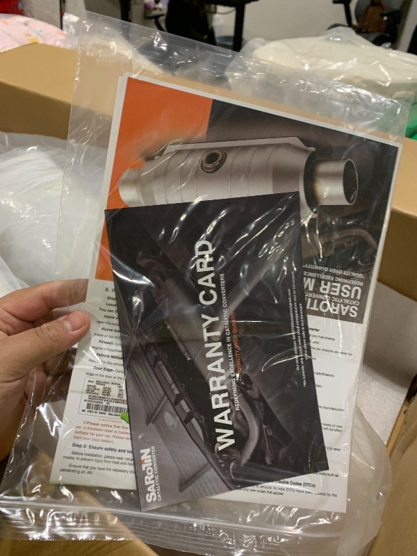 Photo 1 of SAROTIN Catalytic Converter Compatible with Ford F-150 2001 2002 2003 4.6L RWD ONLY, F-150 HERITAGE 2004, Expedition 2000 4.6L(EPA Compliant)