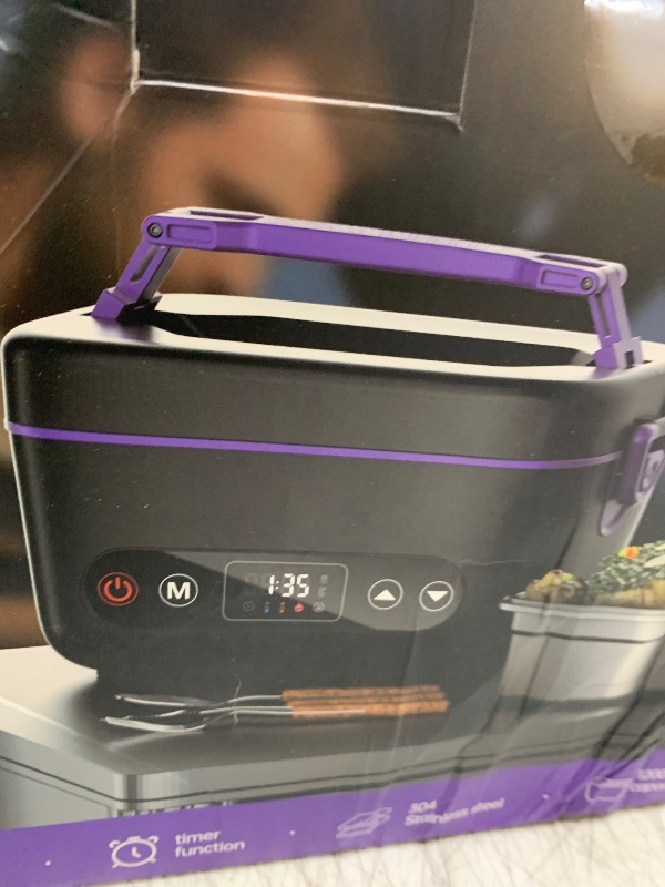 Photo 1 of  BUZZ KICK SMART LUCH BOX